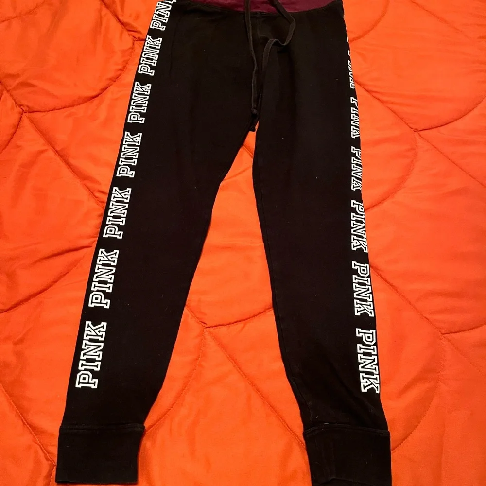 Women’s PINK Yoga tights - Picture 1 of 5
